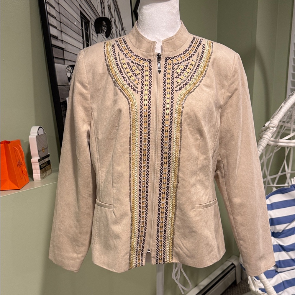 Tanjay Embroidered Beige Jacket size 12P 100% polyester